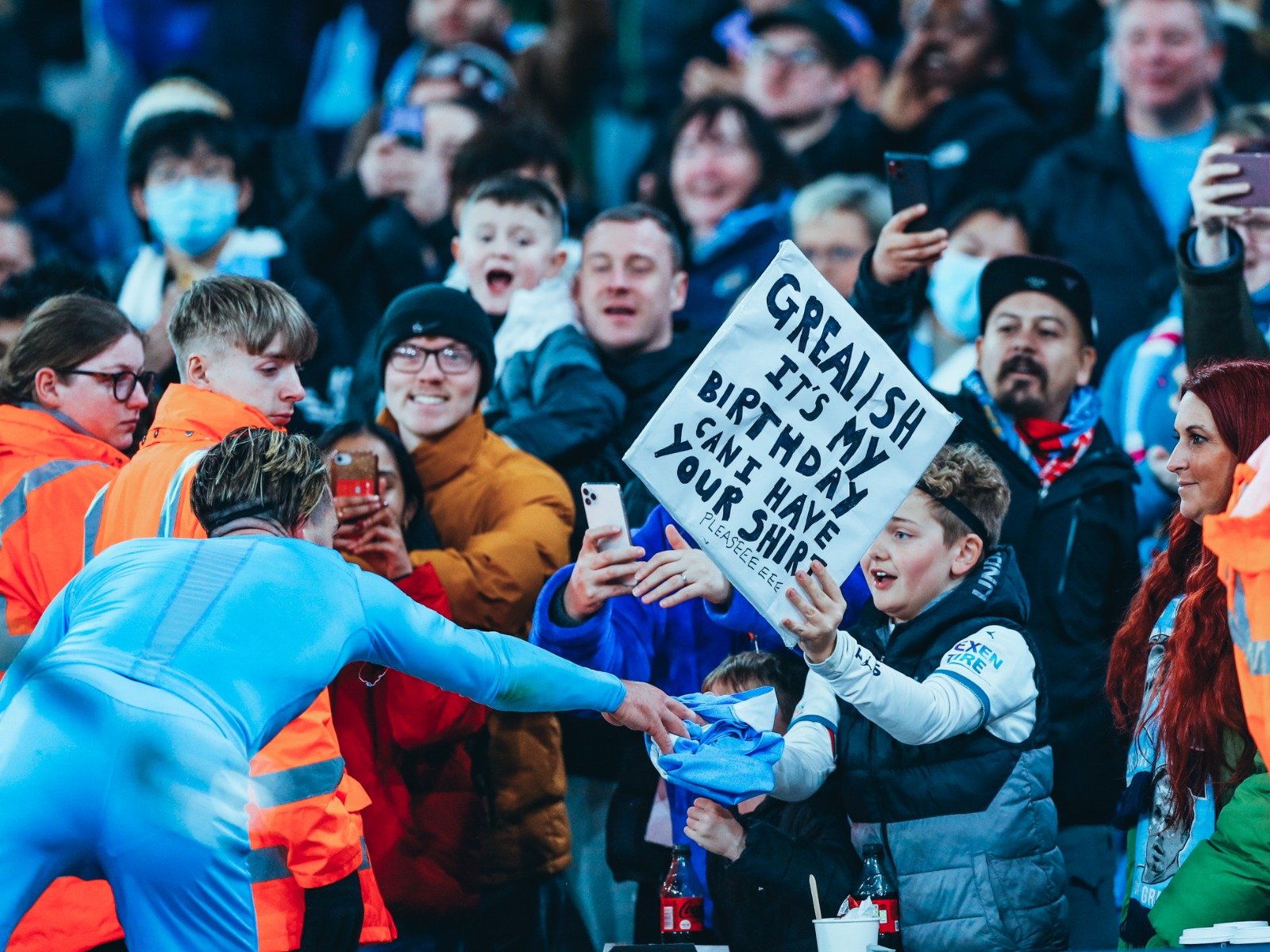 签了合同竟 签了合同竟