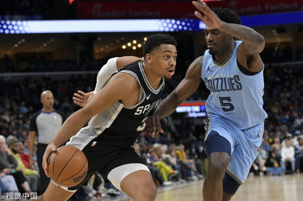 微妙的差距 微妙的差距